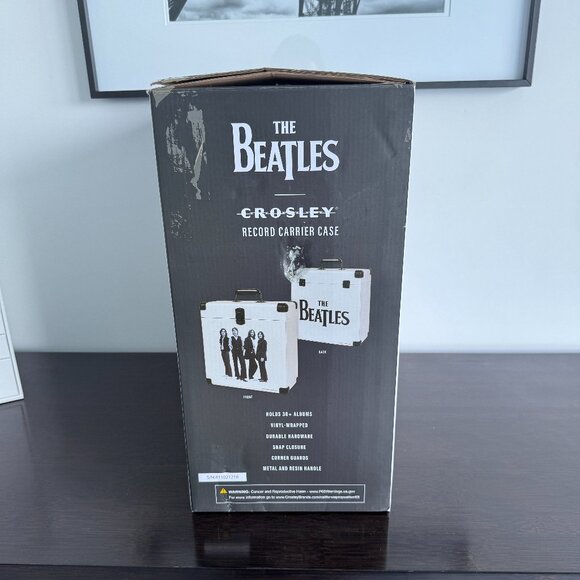 Crosley x The Beatles Record Carrying/Storage Case for 30+ Albums, White - Picture 4 of 14